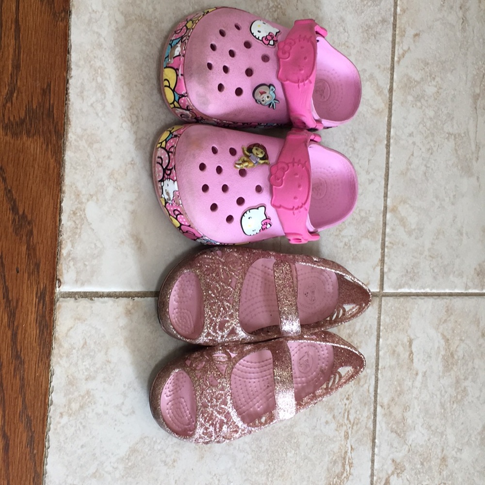Crocs toddler size 10